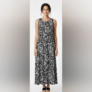 NWOT Karen Kane Sleeveless Side Slit Black and White Midi Dress Size SP
